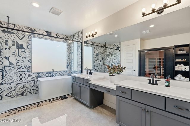 20243 E NIGHTHAWK Court, Queen Creek, AZ 85142