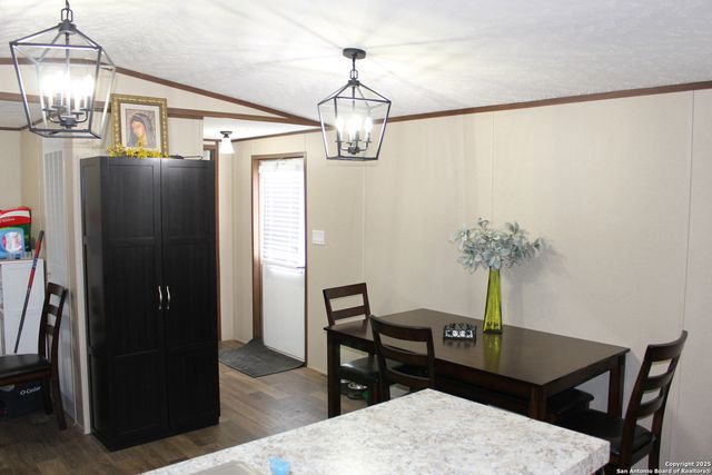 846 Inglewood Dr, Canyon Lake, TX 78133