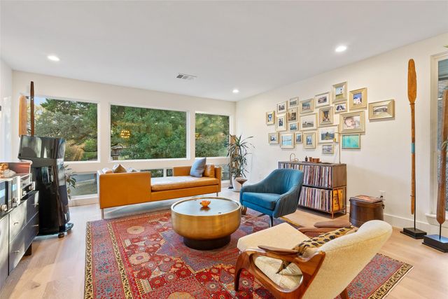 3302 Cherry Tree CIR, Austin, TX 78731