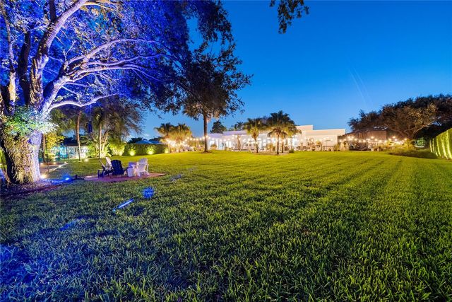 11135 SW 57th Ct, Cooper City, FL 33328