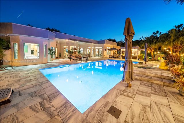 11135 SW 57th Ct, Cooper City, FL 33328