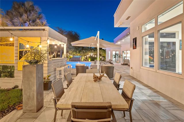 11135 SW 57th Ct, Cooper City, FL 33328