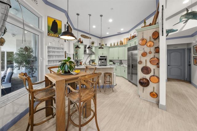 11135 SW 57th Ct, Cooper City, FL 33328