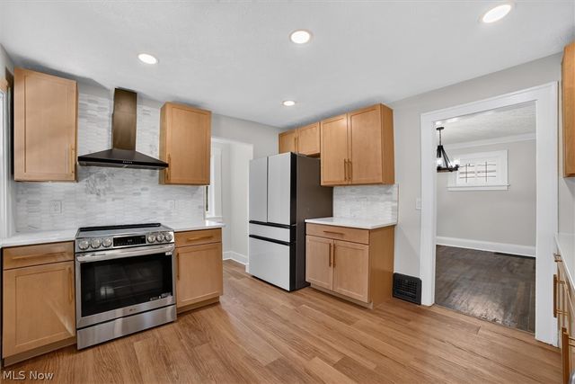 8408 Wesley Drive, Parma, OH 44129