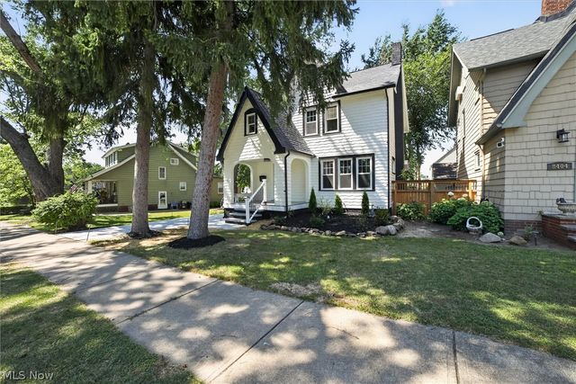 8408 Wesley Drive, Parma, OH 44129