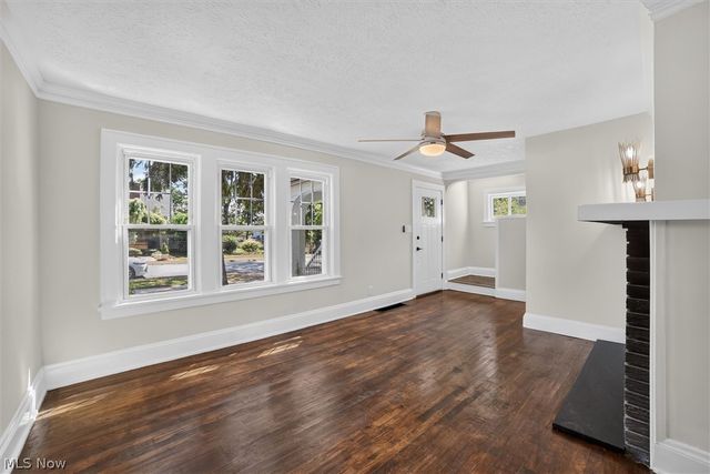 8408 Wesley Drive, Parma, OH 44129
