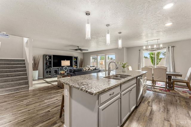 17817 Sunset Ridge Ave., Nampa, ID 83687