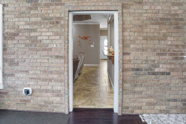 789 County Road 4660, Mt Pleasant, TX 75455