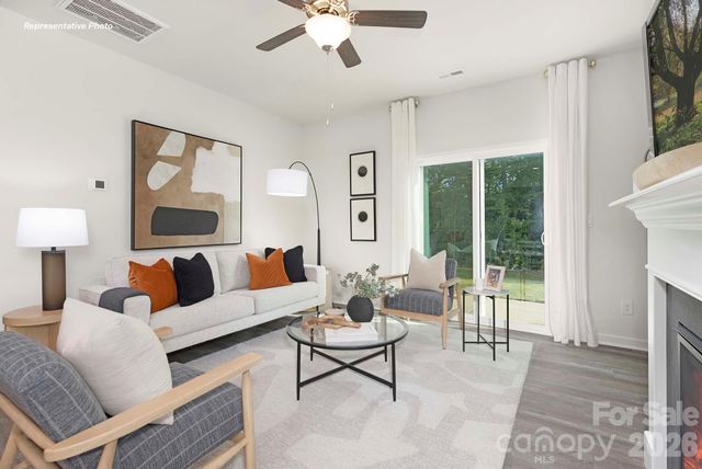 5121 Parker Forest Drive, Charlotte, NC 28215