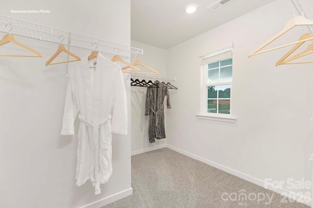 5121 Parker Forest Drive, Charlotte, NC 28215