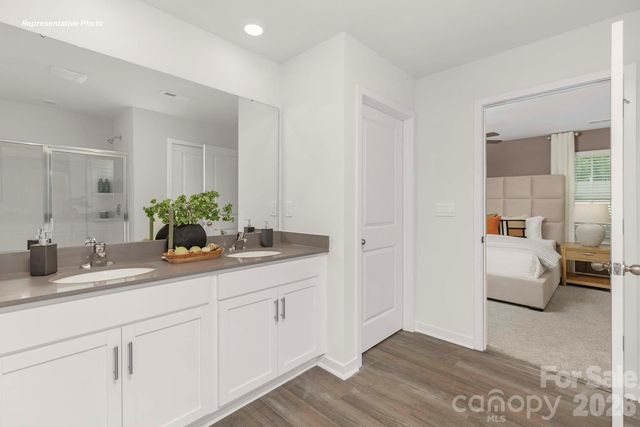 5121 Parker Forest Drive, Charlotte, NC 28215