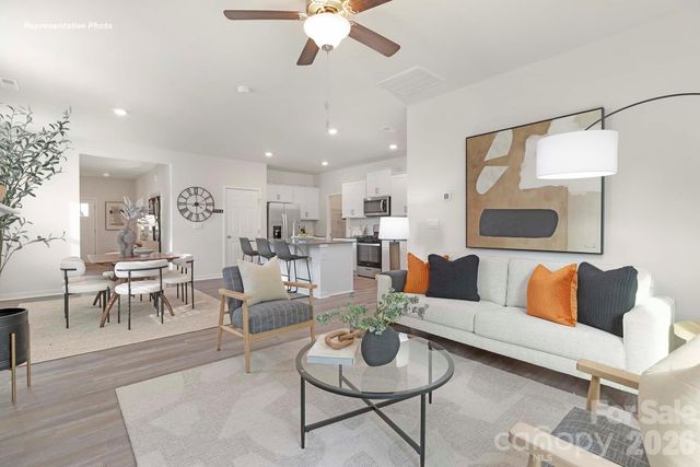 5121 Parker Forest Drive, Charlotte, NC 28215