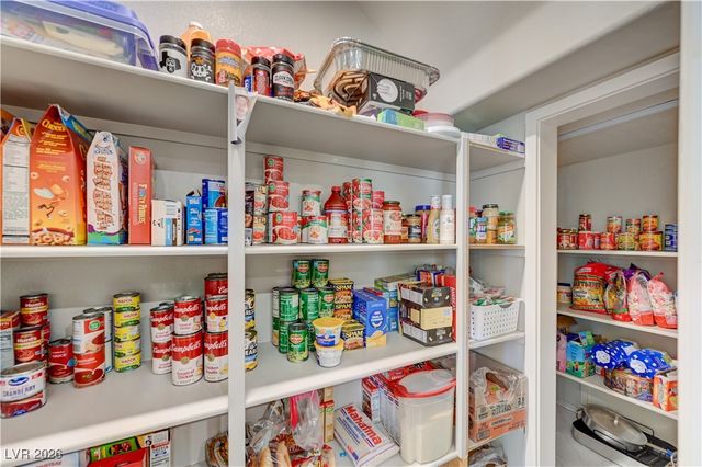 1545 Valley Home Court, Logandale, NV 89021