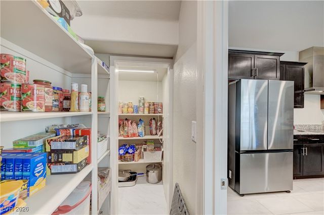 1545 Valley Home Court, Logandale, NV 89021