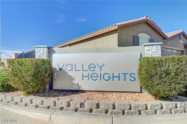 1545 Valley Home Court, Logandale, NV 89021