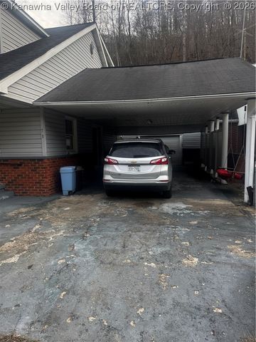 73 Calloway Camp Road, Verdunville, WV 25649