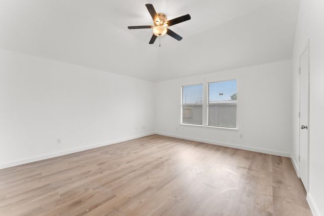 8471 Widgeon Way, Dallas, TX 75249