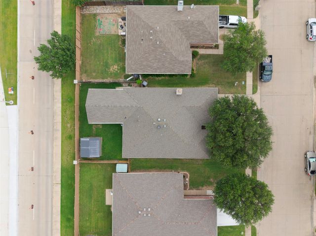 8471 Widgeon Way, Dallas, TX 75249