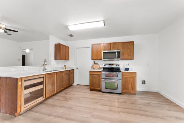 8471 Widgeon Way, Dallas, TX 75249