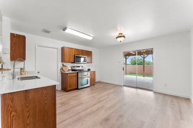 8471 Widgeon Way, Dallas, TX 75249