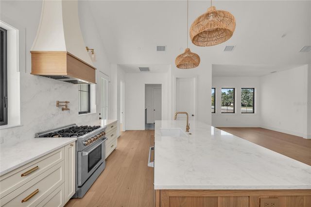 6609 PALADIN COURT, Sarasota, FL 34241