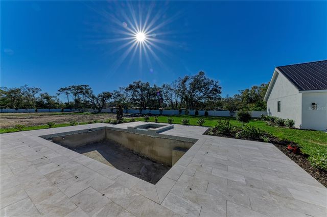 6609 PALADIN COURT, Sarasota, FL 34241