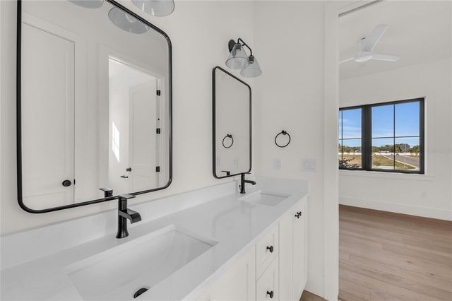 6609 PALADIN COURT, Sarasota, FL 34241