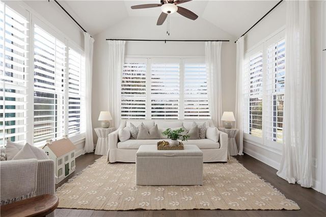 339 Mcdaniel Place, Canton, GA 30115