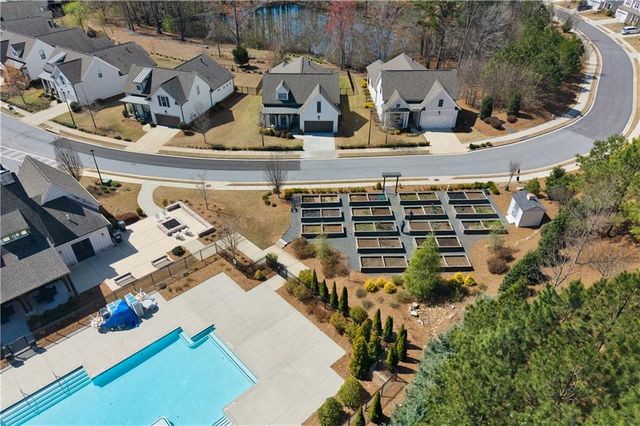 339 Mcdaniel Place, Canton, GA 30115