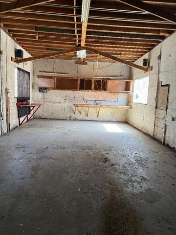 2112 Conant Ave, Modesto, CA 95350