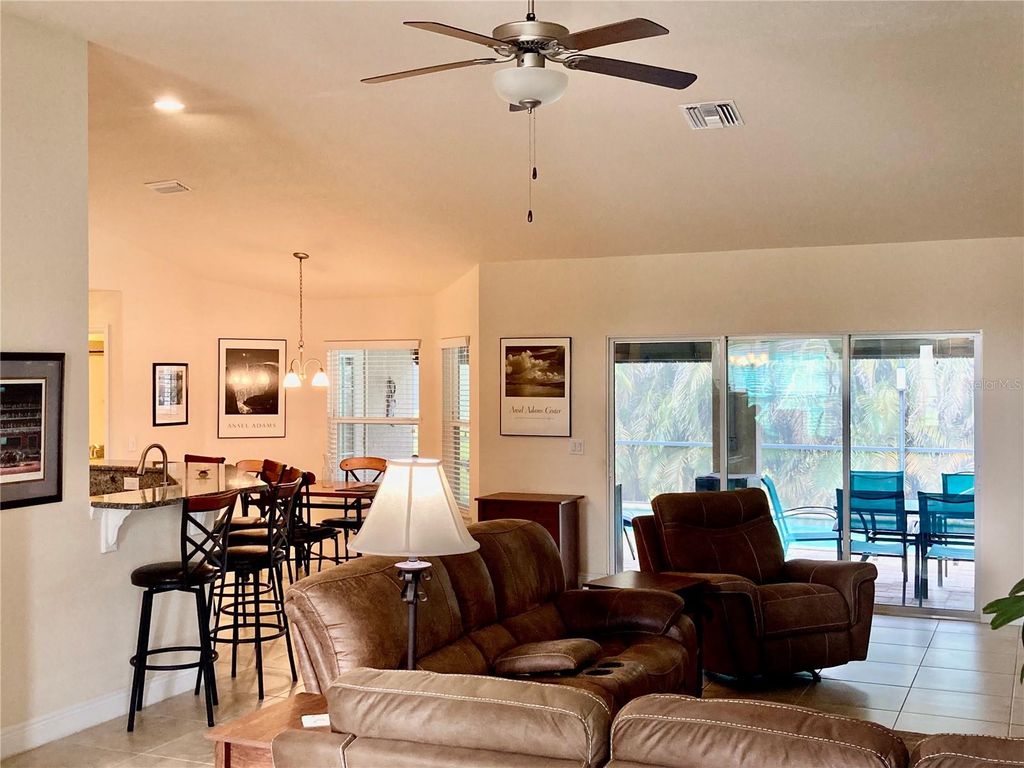 Image 7 of property listing at 87 LONG MEADOW LANE, Rotonda West, FL 33947