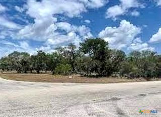 19 Post Oak Branch, Inez, TX 77968