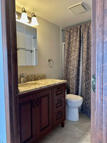 5125 Blodgett Avenue 418, Downers Grove, IL 60515