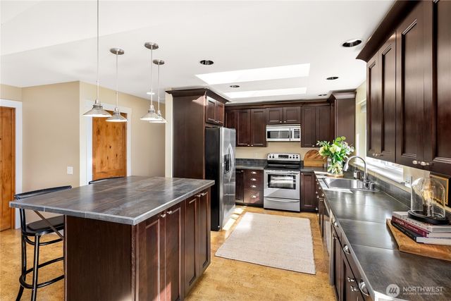 6920 70TH STREET SE, Snohomish, WA 98290