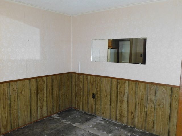 214 Springhill Airport Loop, Springhill, LA 71075