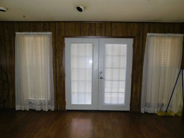 214 Springhill Airport Loop, Springhill, LA 71075