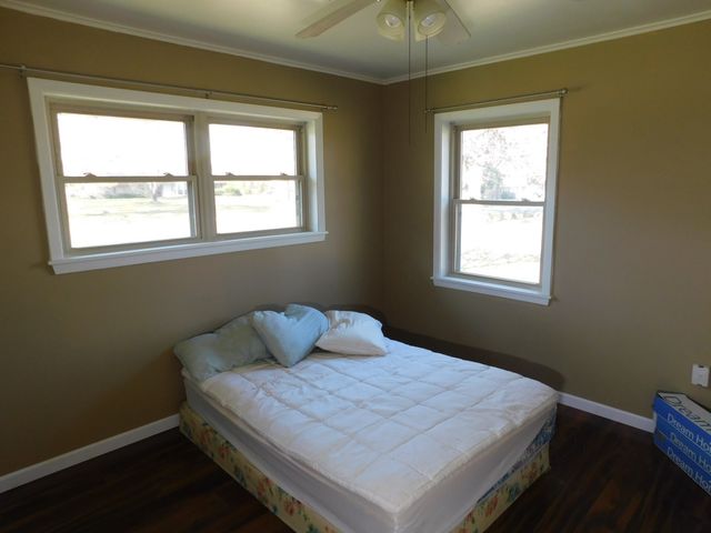 214 Springhill Airport Loop, Springhill, LA 71075