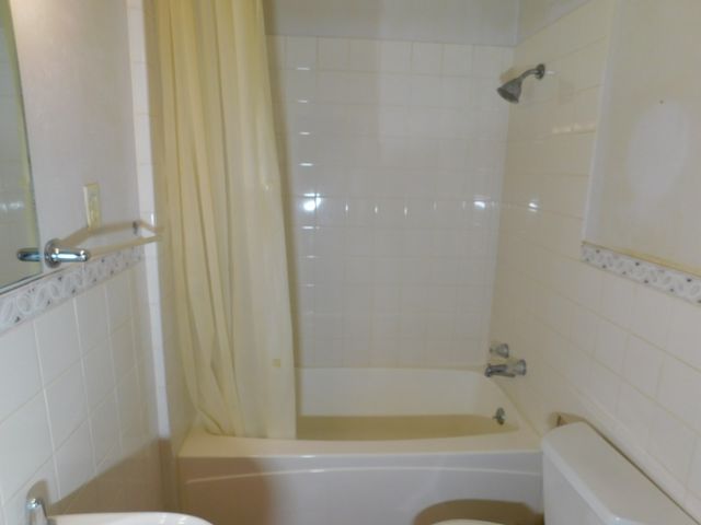 214 Springhill Airport Loop, Springhill, LA 71075