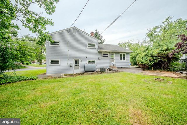 167 W SHELLEY DR, Claymont, DE 19703