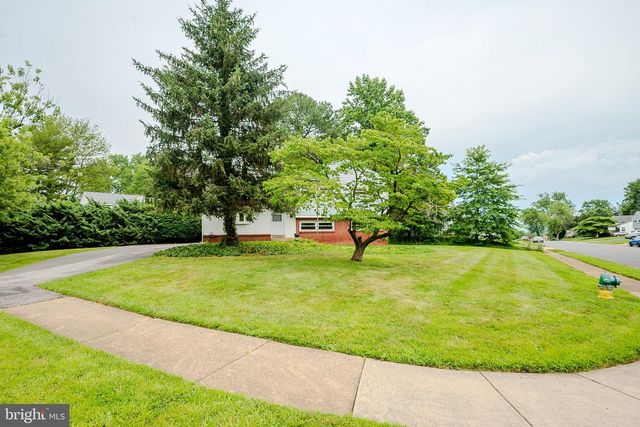 167 W SHELLEY DR, Claymont, DE 19703