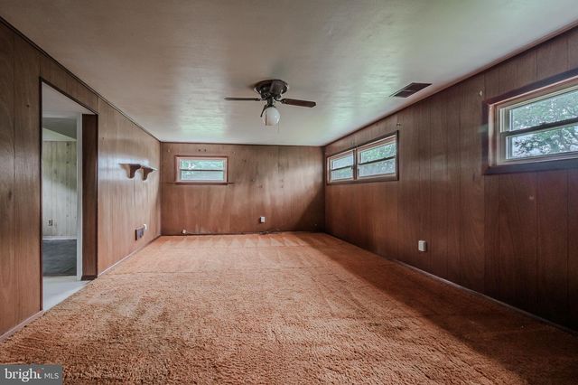 167 W SHELLEY DR, Claymont, DE 19703