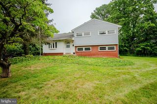 167 W SHELLEY DR, Claymont, DE 19703