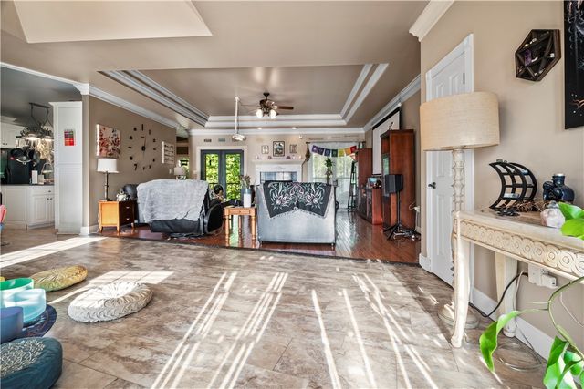 910 Page Road, Russellville, AR 72802