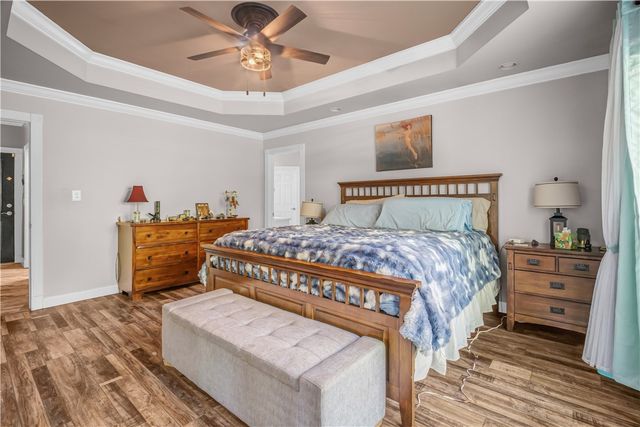 910 Page Road, Russellville, AR 72802