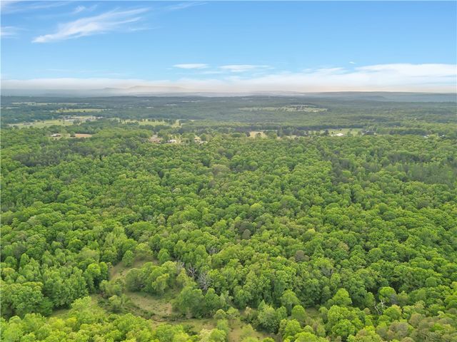 910 Page Road, Russellville, AR 72802