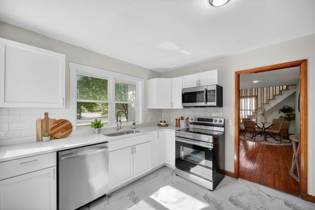 1902 State Street, Granger, IA 50109
