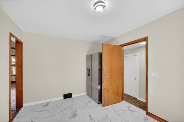 1902 State Street, Granger, IA 50109