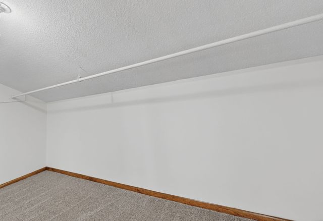 1902 State Street, Granger, IA 50109