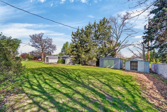 1902 State Street, Granger, IA 50109