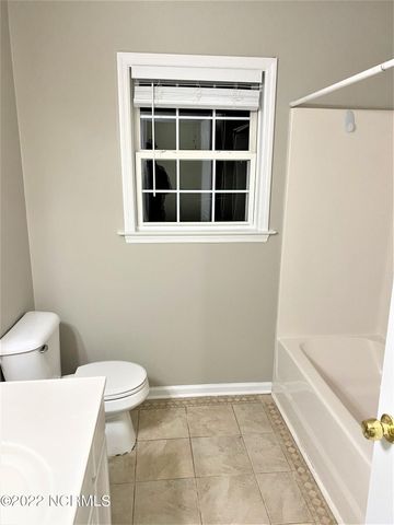 135 Settlers Circle, Jacksonville, NC 28546